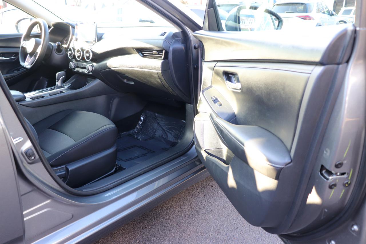 Nissan Sentra SV CVT 2024