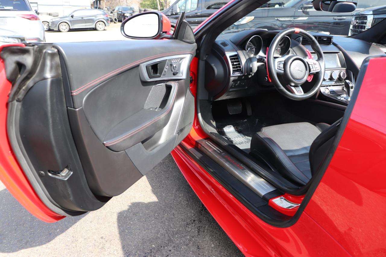 Jaguar F-Type Convertible Auto Checkered Flag 2020