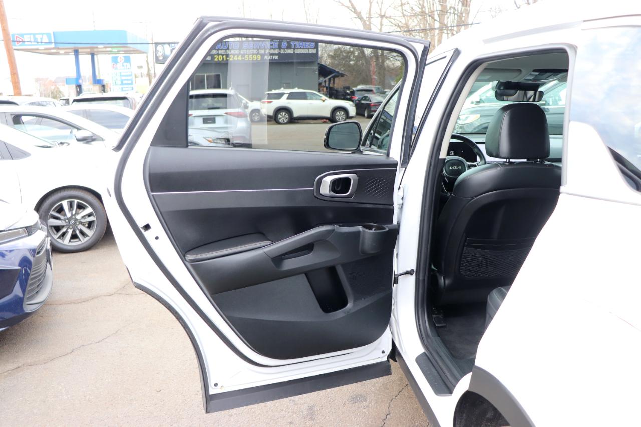 Kia Sorento S FWD 2024