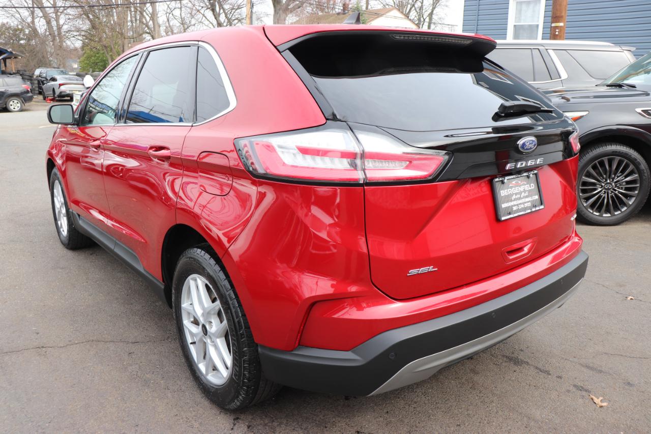 Ford Edge SEL AWD 2024