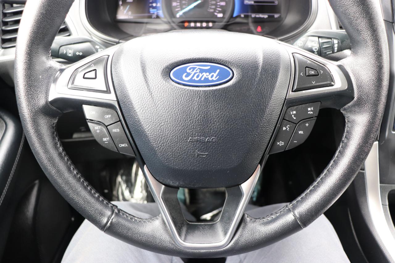 Ford Edge SEL AWD 2024