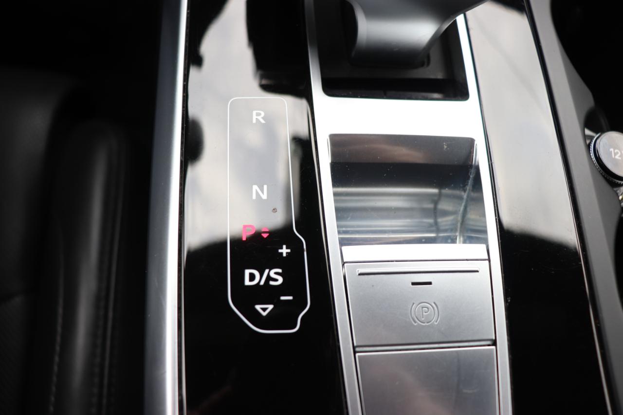 Audi Q8 Prestige 55 TFSI quattro 2019