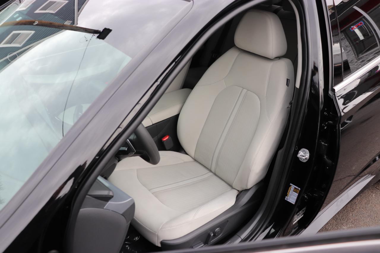 Hyundai Sonata SEL FWD 2025