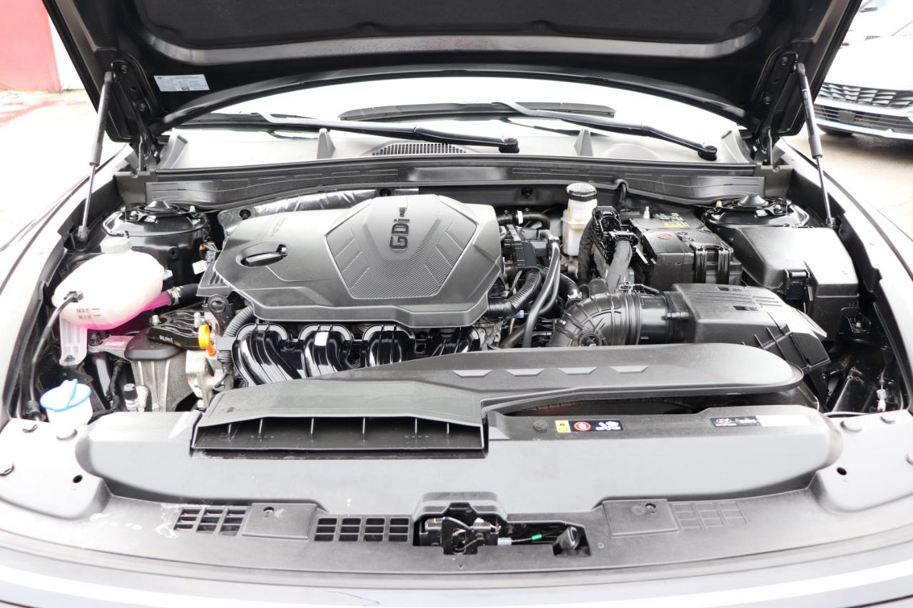 Hyundai Sonata SEL FWD 2025