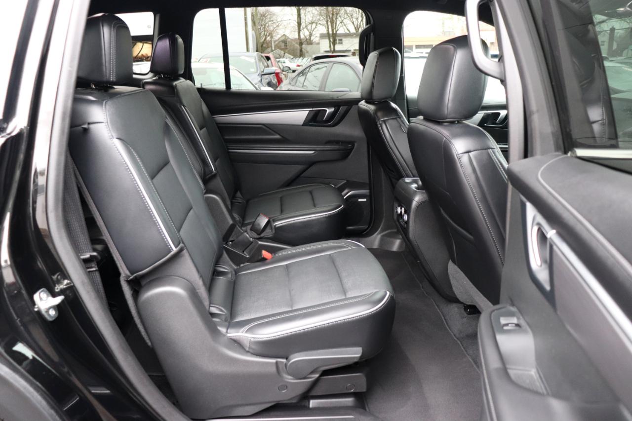 Buick Enclave AWD 4dr Leather 2025