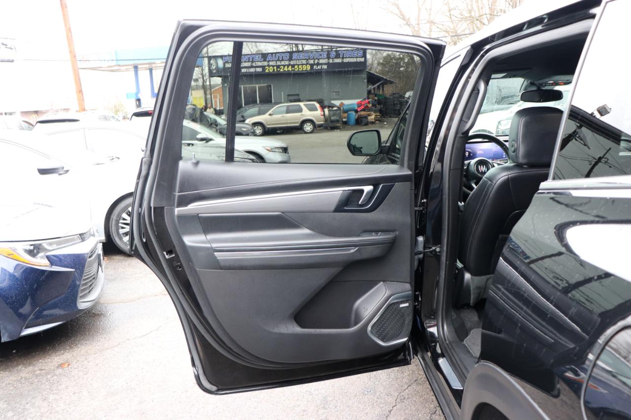 Buick Enclave AWD 4dr Leather 2025