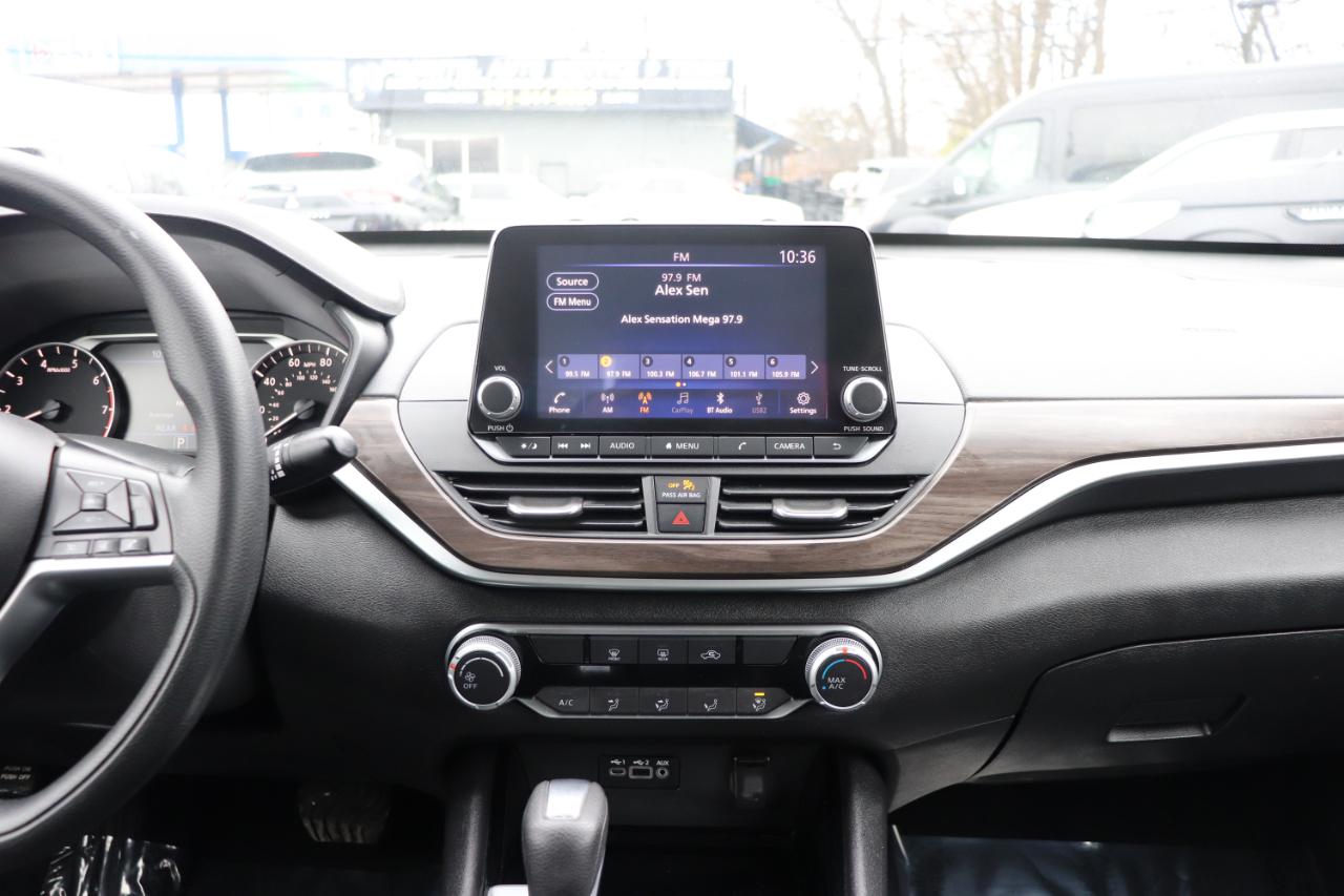 Nissan Altima 2.5 SV Sedan 2024