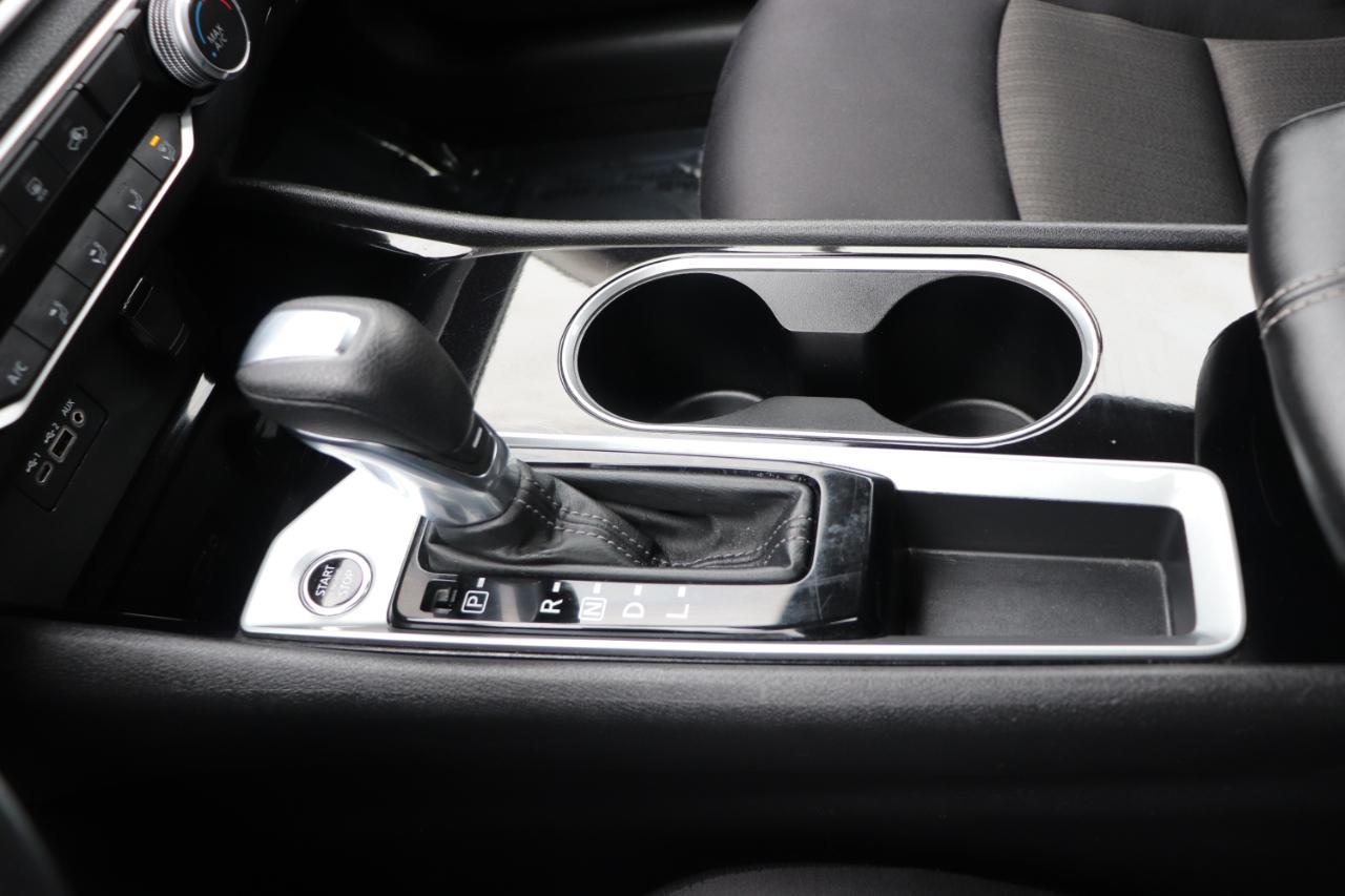 Nissan Altima 2.5 SV Sedan 2024