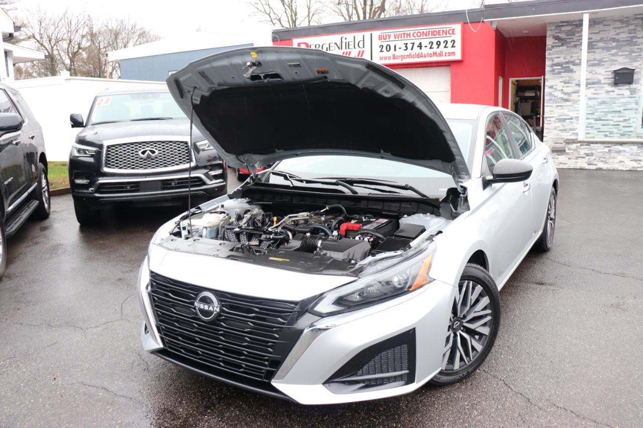 Nissan Altima 2.5 SV Sedan 2024