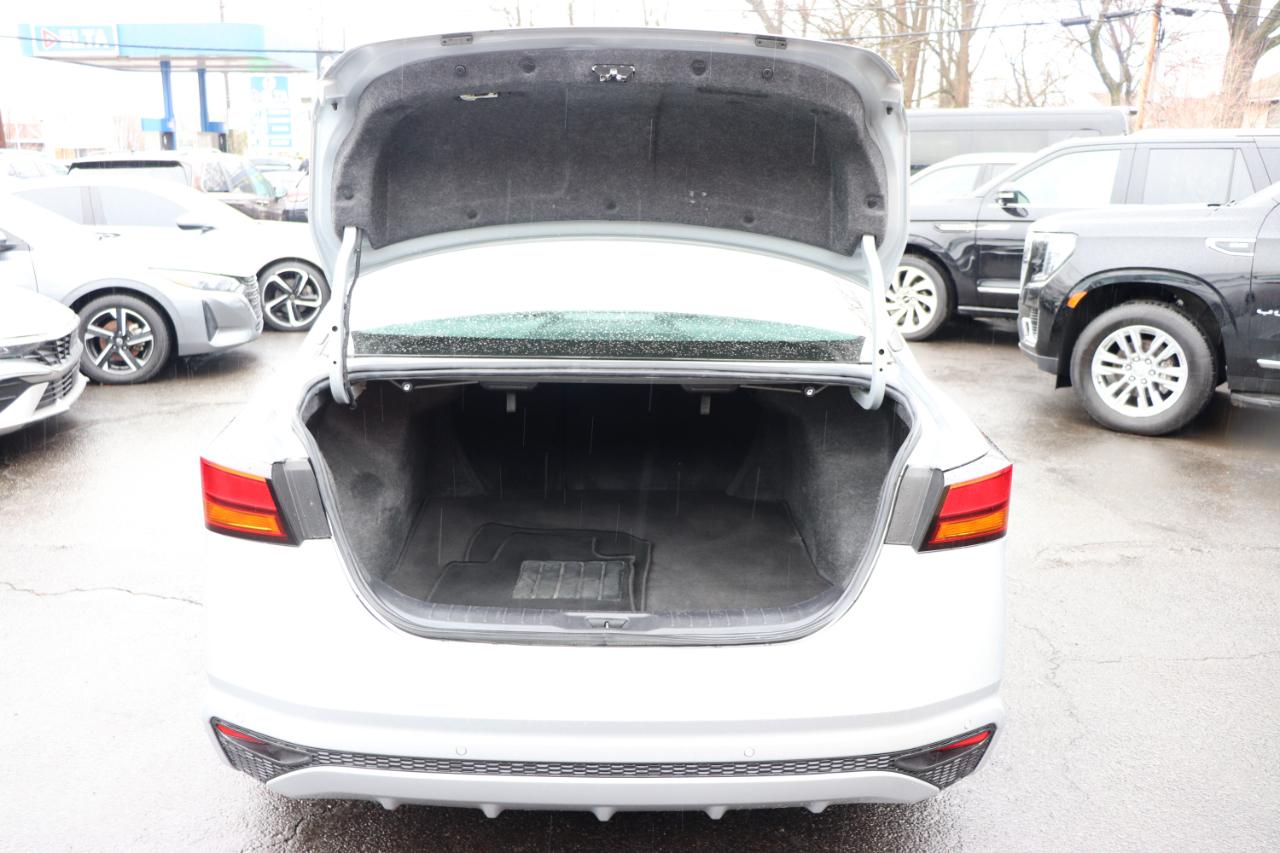 Nissan Altima 2.5 SV Sedan 2024