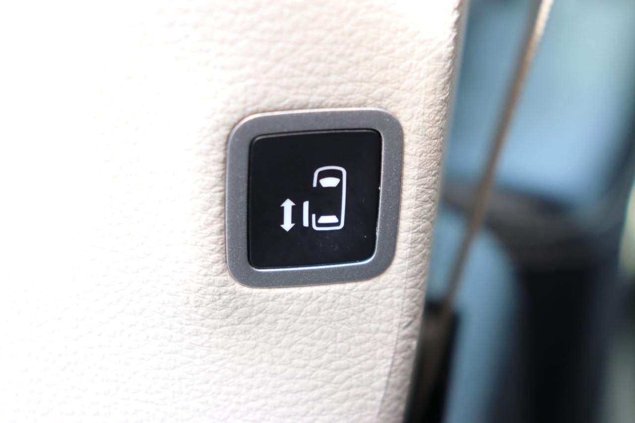 Chrysler Pacifica Touring L FWD 2024