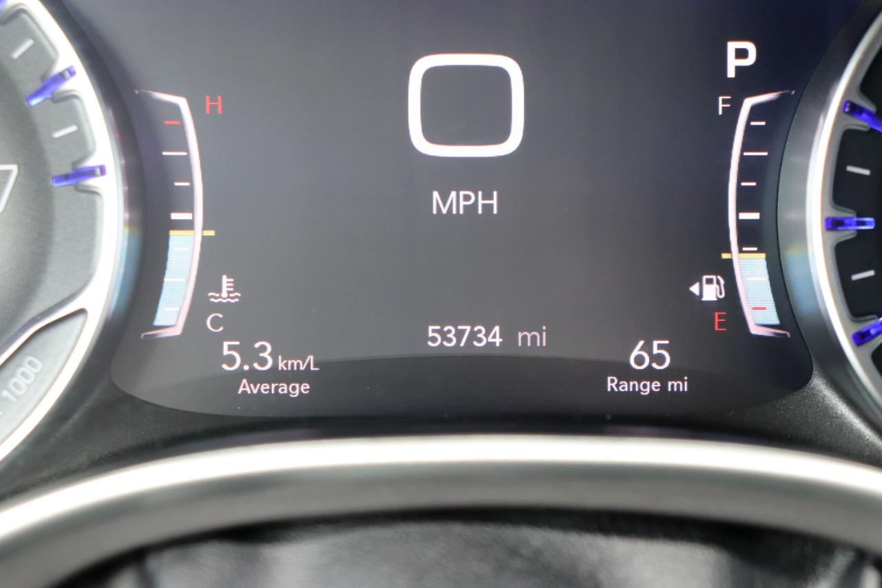 Chrysler Pacifica Touring L FWD 2024