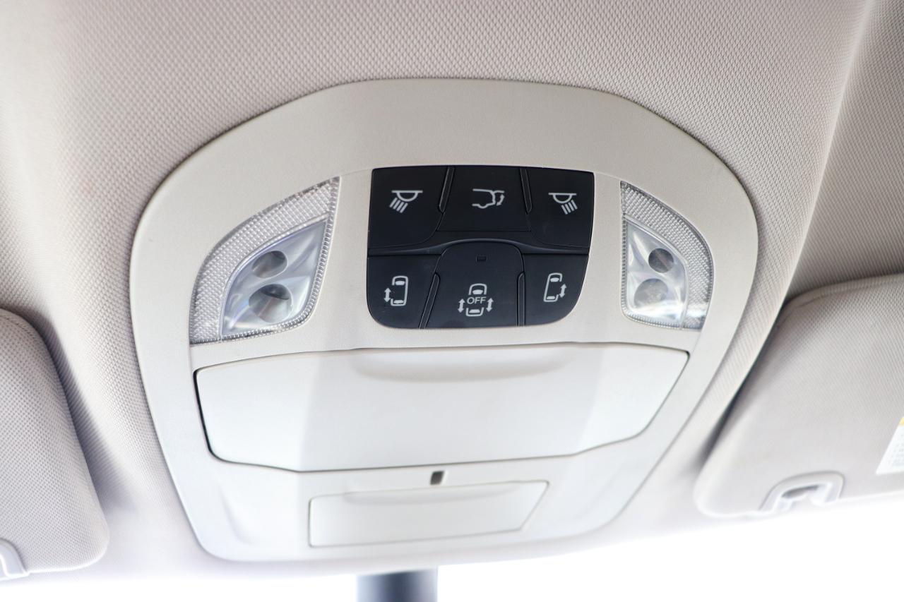 Chrysler Pacifica Touring L FWD 2024