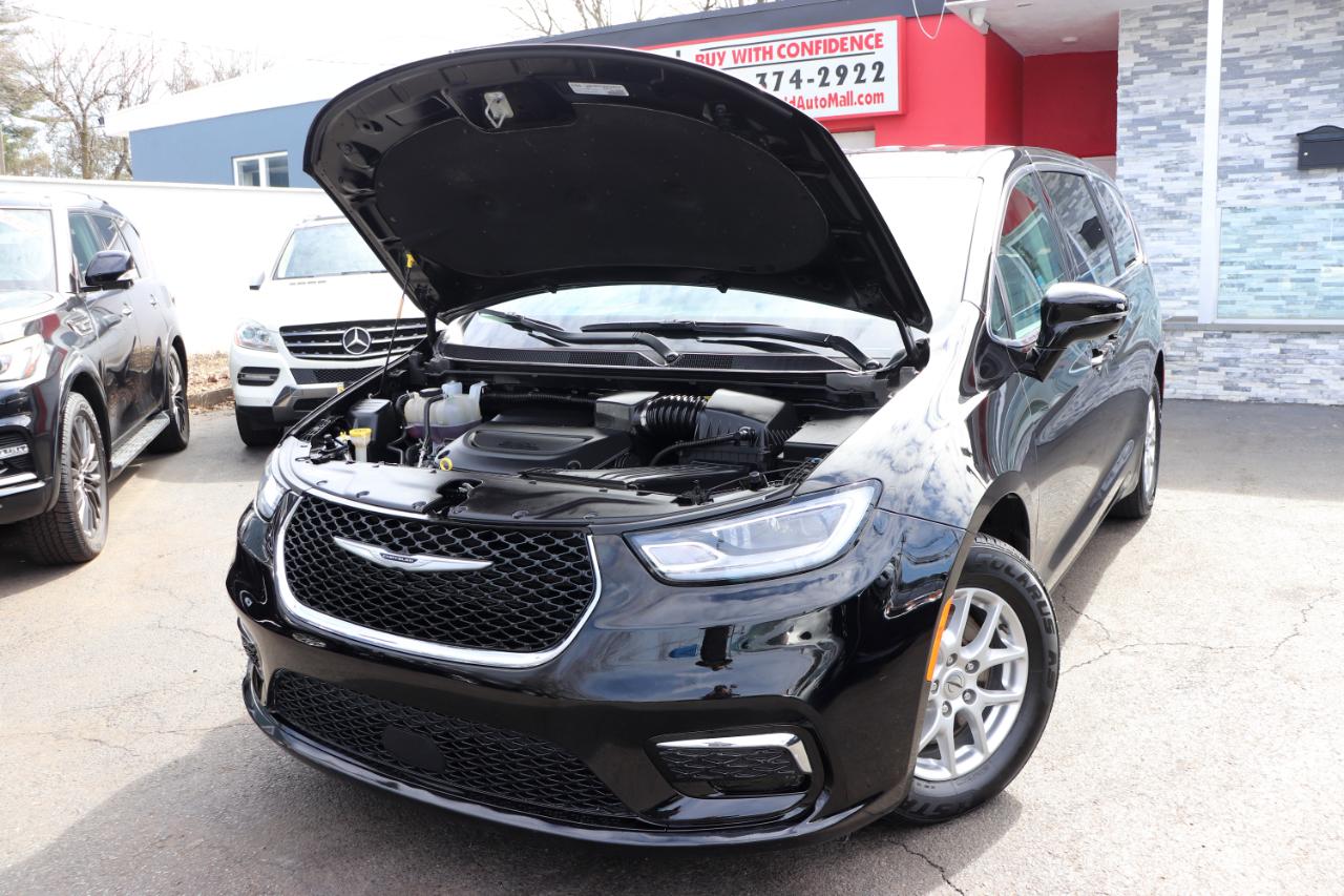 Chrysler Pacifica Touring L FWD 2024