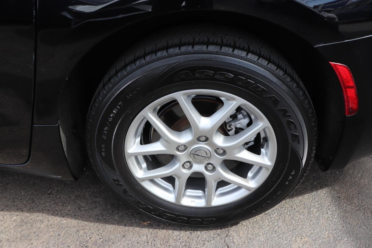 Chrysler Pacifica Touring L FWD 2024