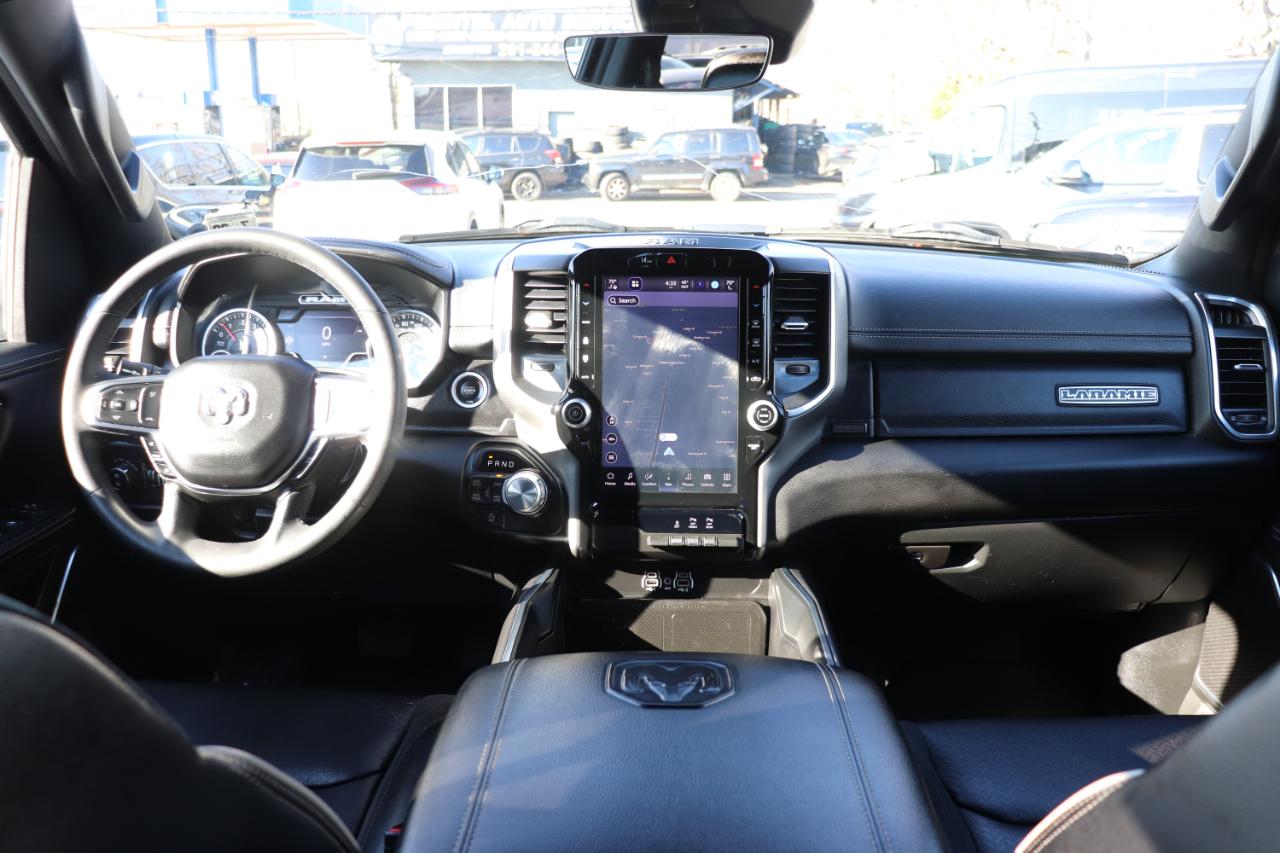 RAM 1500 Laramie 4x4 Crew Cab 5'7" Box 2025