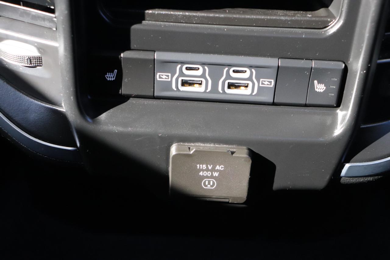 RAM 1500 Laramie 4x4 Crew Cab 5'7" Box 2025