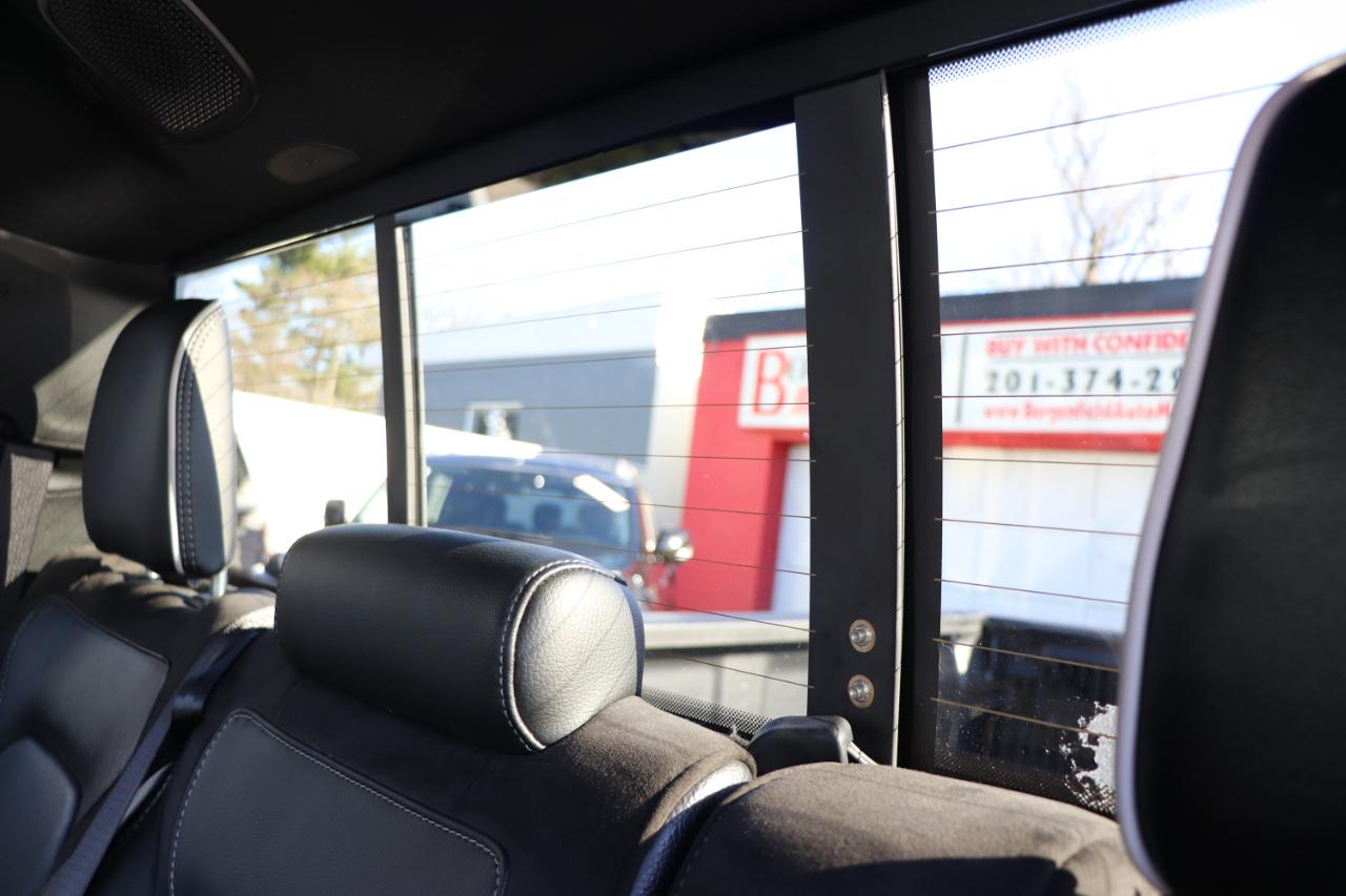 RAM 1500 Laramie 4x4 Crew Cab 5'7" Box 2025