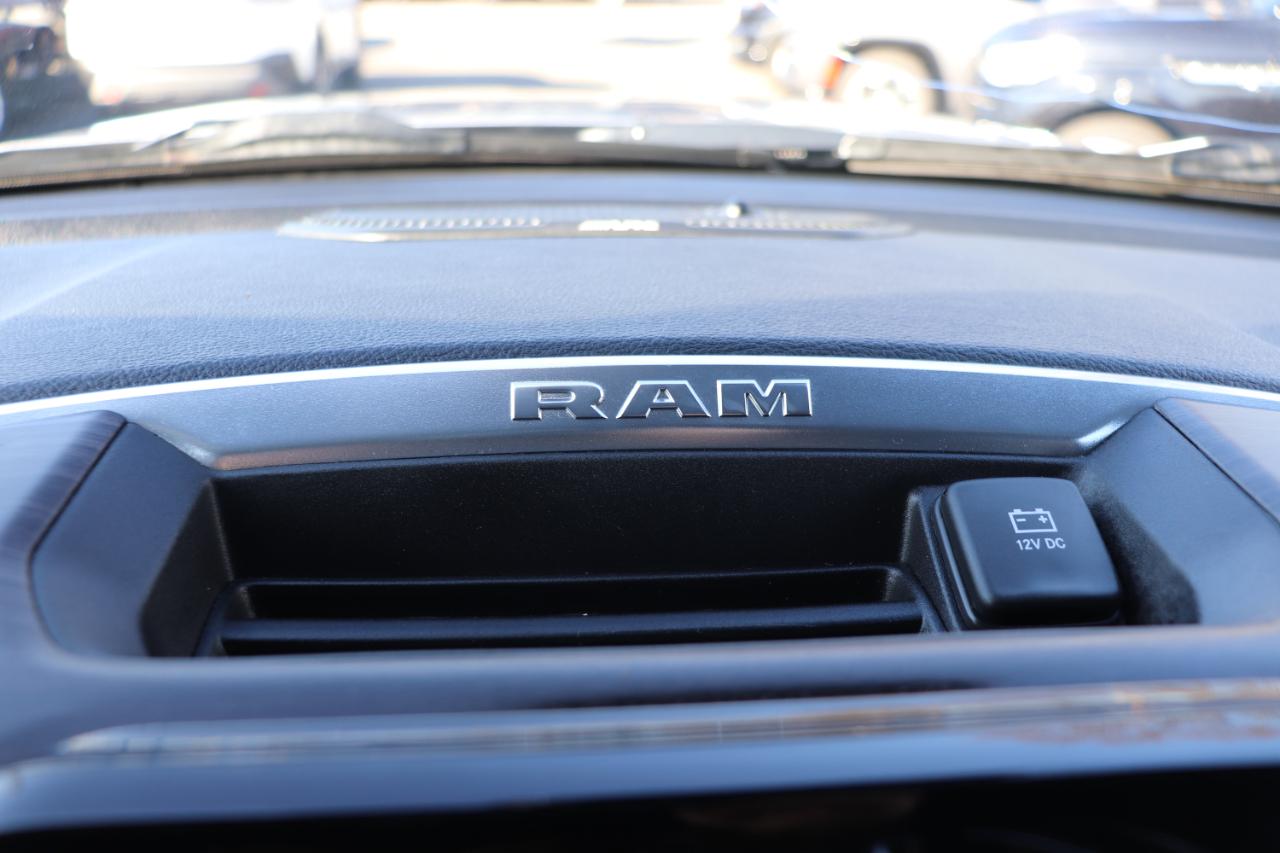 RAM 1500 Laramie 4x4 Crew Cab 5'7" Box 2025