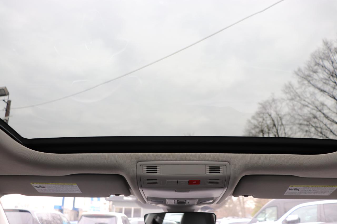 Volkswagen Jetta SE Auto 2024