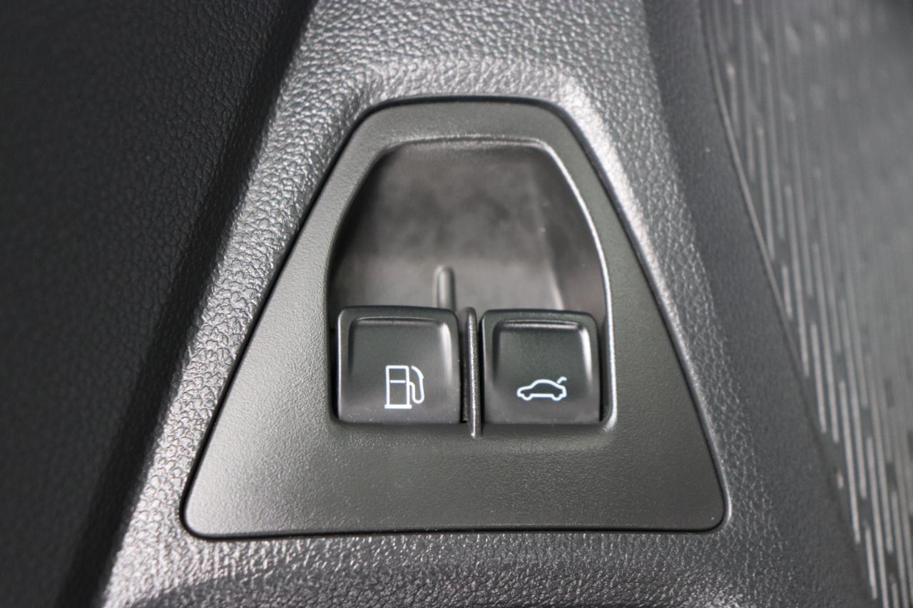 Volkswagen Jetta SE Auto 2024