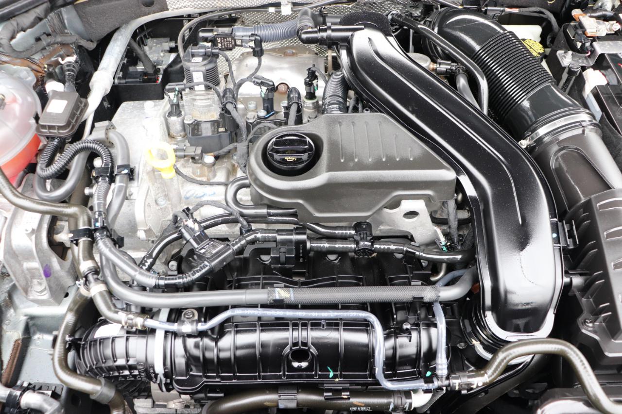 Volkswagen Jetta SE Auto 2024