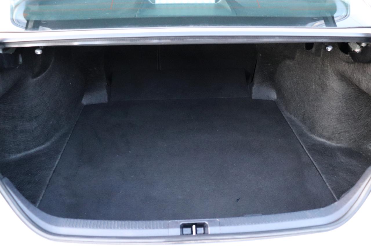 Toyota Camry XSE Auto (Natl) 2024