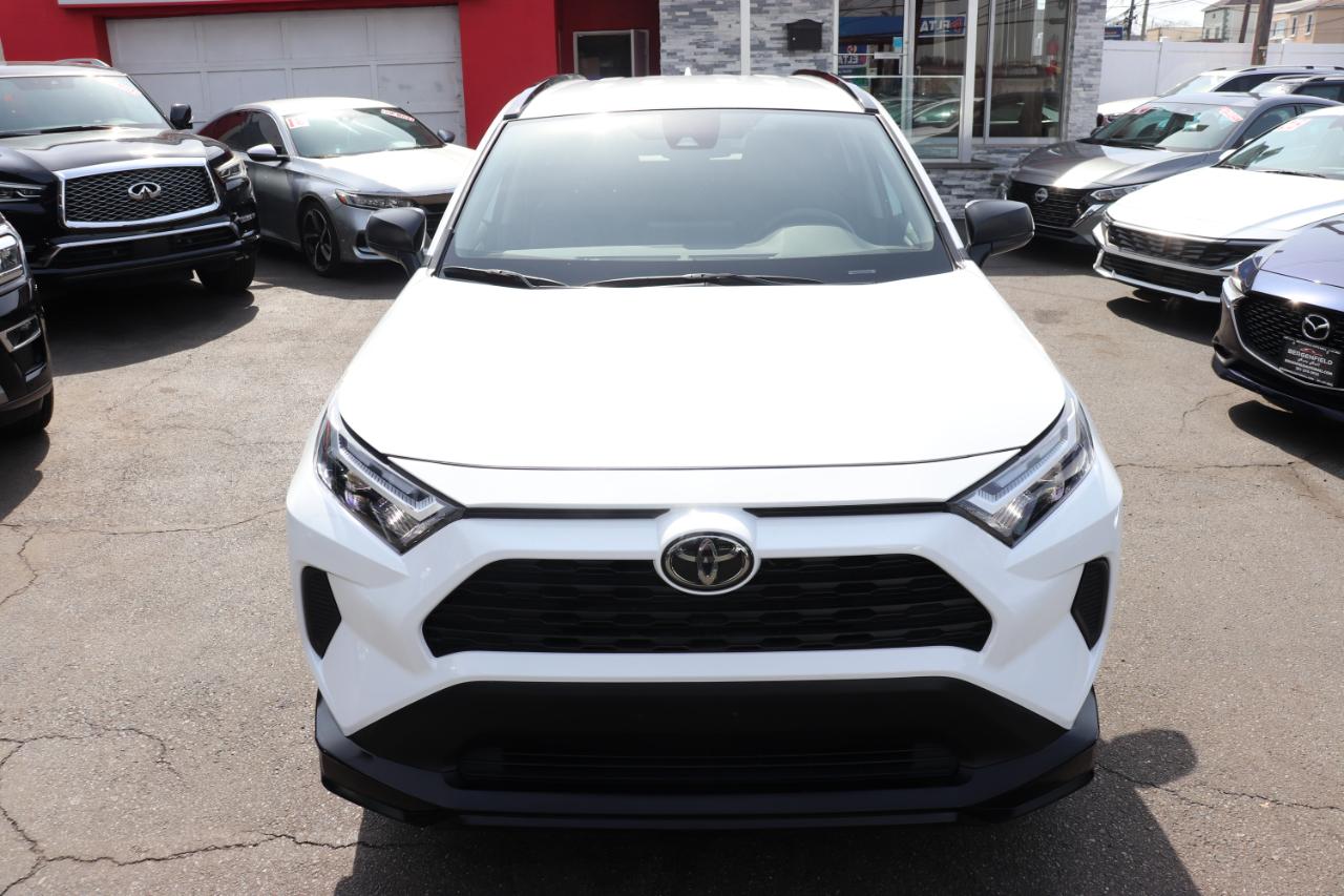 Toyota RAV4 Hybrid LE AWD (Natl) 2025
