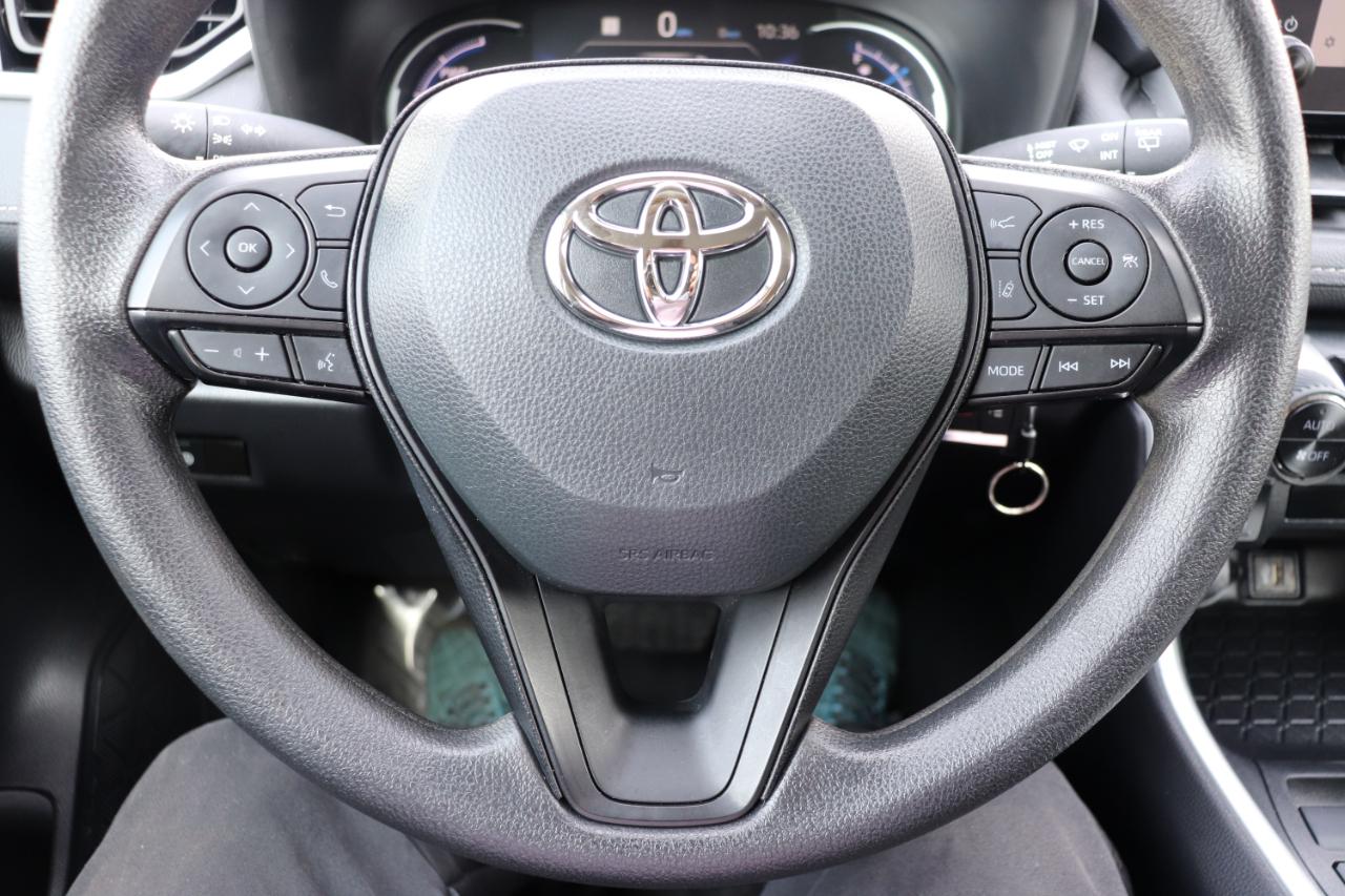 Toyota RAV4 Hybrid LE AWD (Natl) 2025