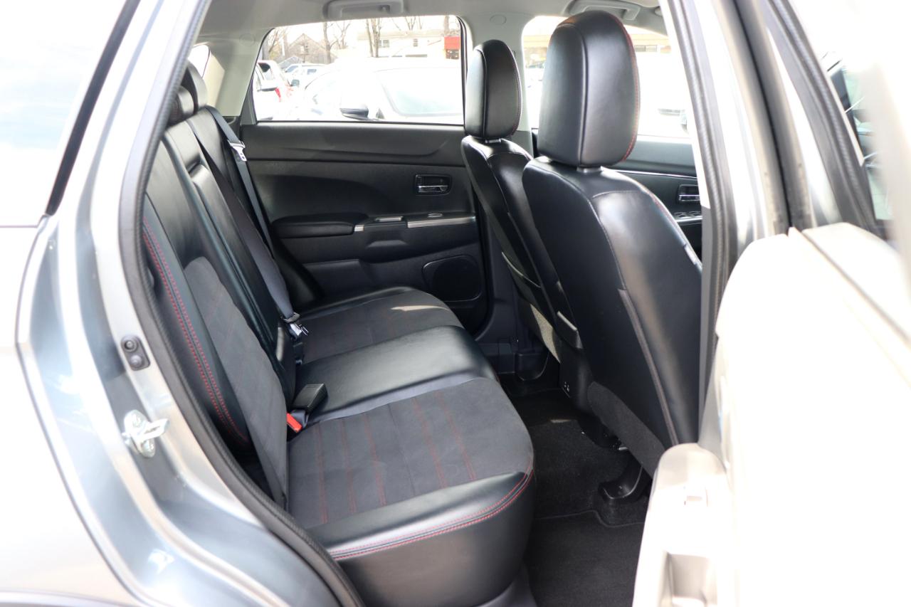 Mitsubishi Outlander Sport SE 2.0 AWC 2025