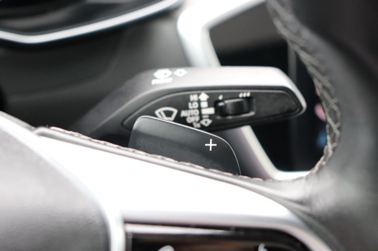 Audi A6 Sedan Premium Plus 55 TFSI quattro 2024