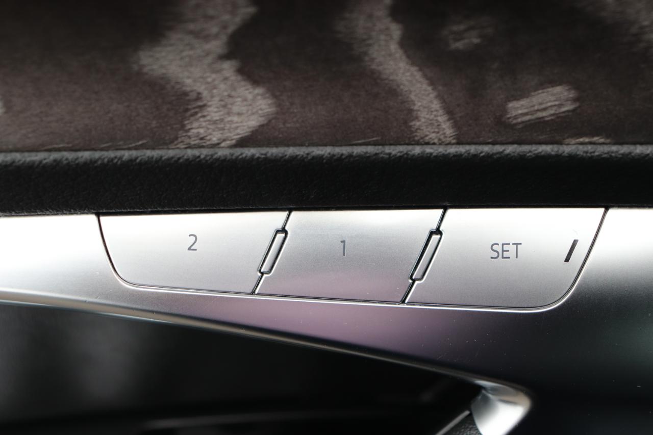 Audi A6 Sedan Premium Plus 55 TFSI quattro 2024