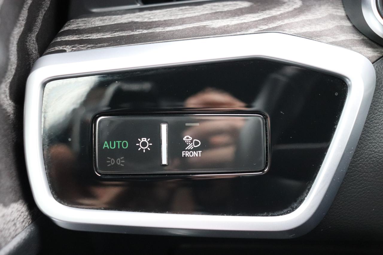 Audi A6 Sedan Premium Plus 55 TFSI quattro 2024