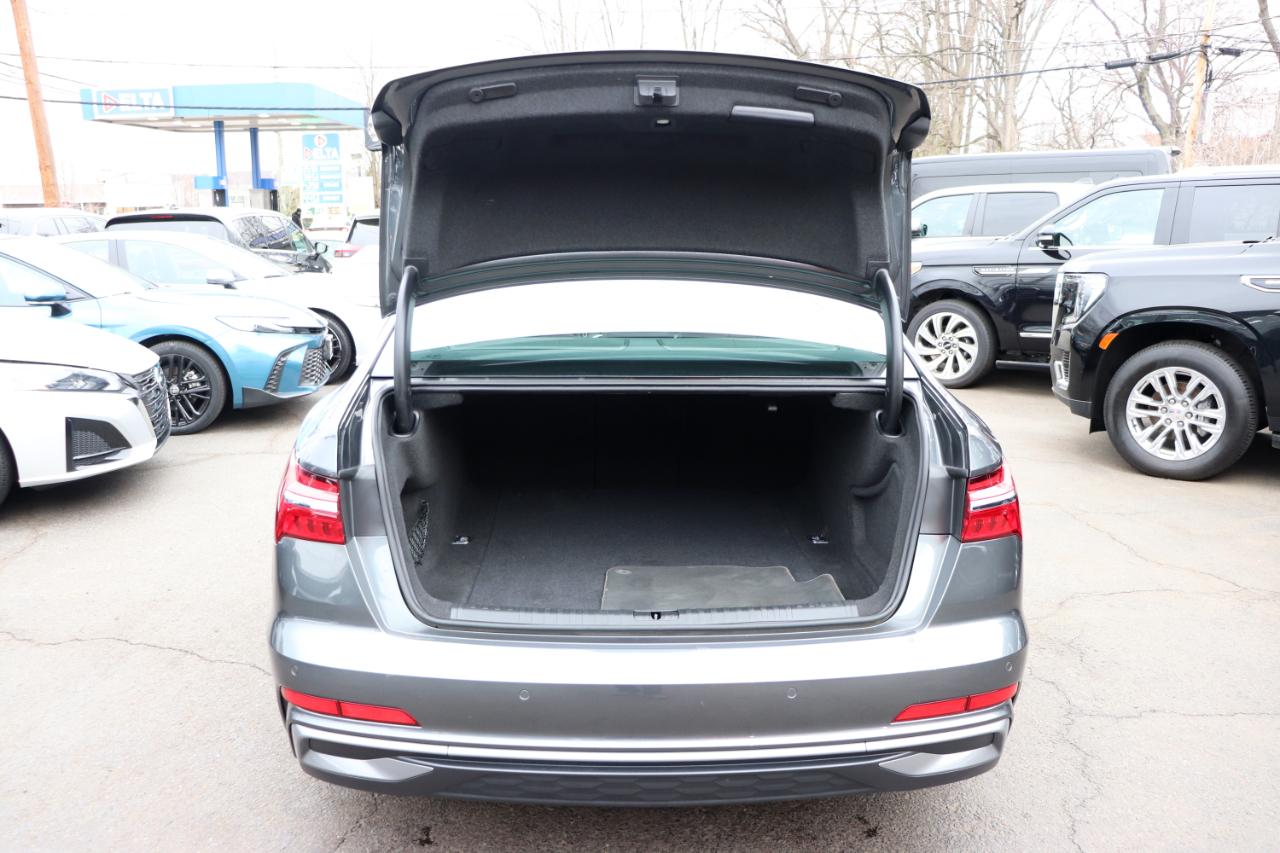 Audi A6 Sedan Premium Plus 55 TFSI quattro 2024