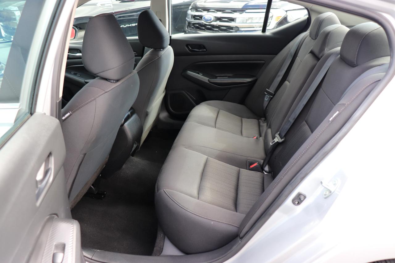 Nissan Altima 2.5 SV Sedan 2024