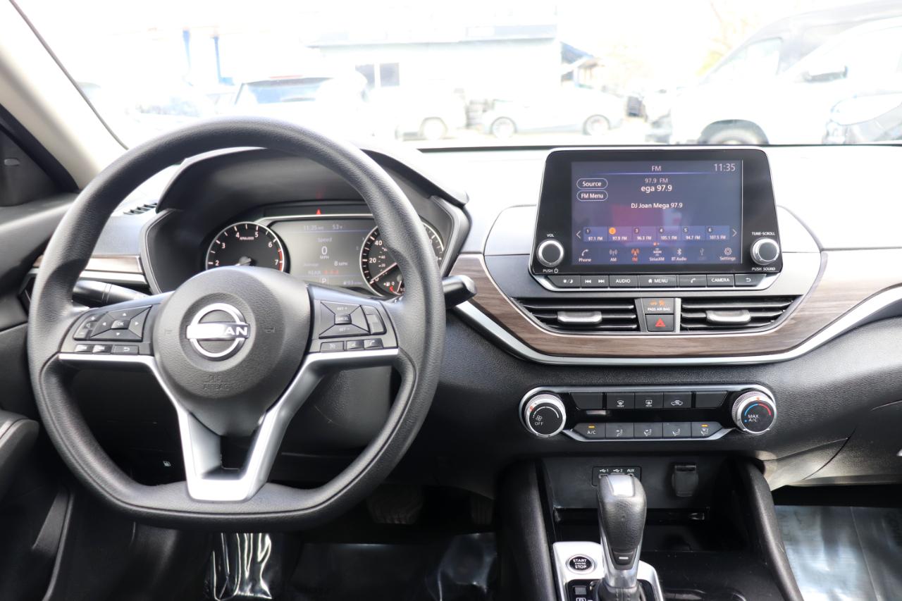 Nissan Altima 2.5 SV Sedan 2024