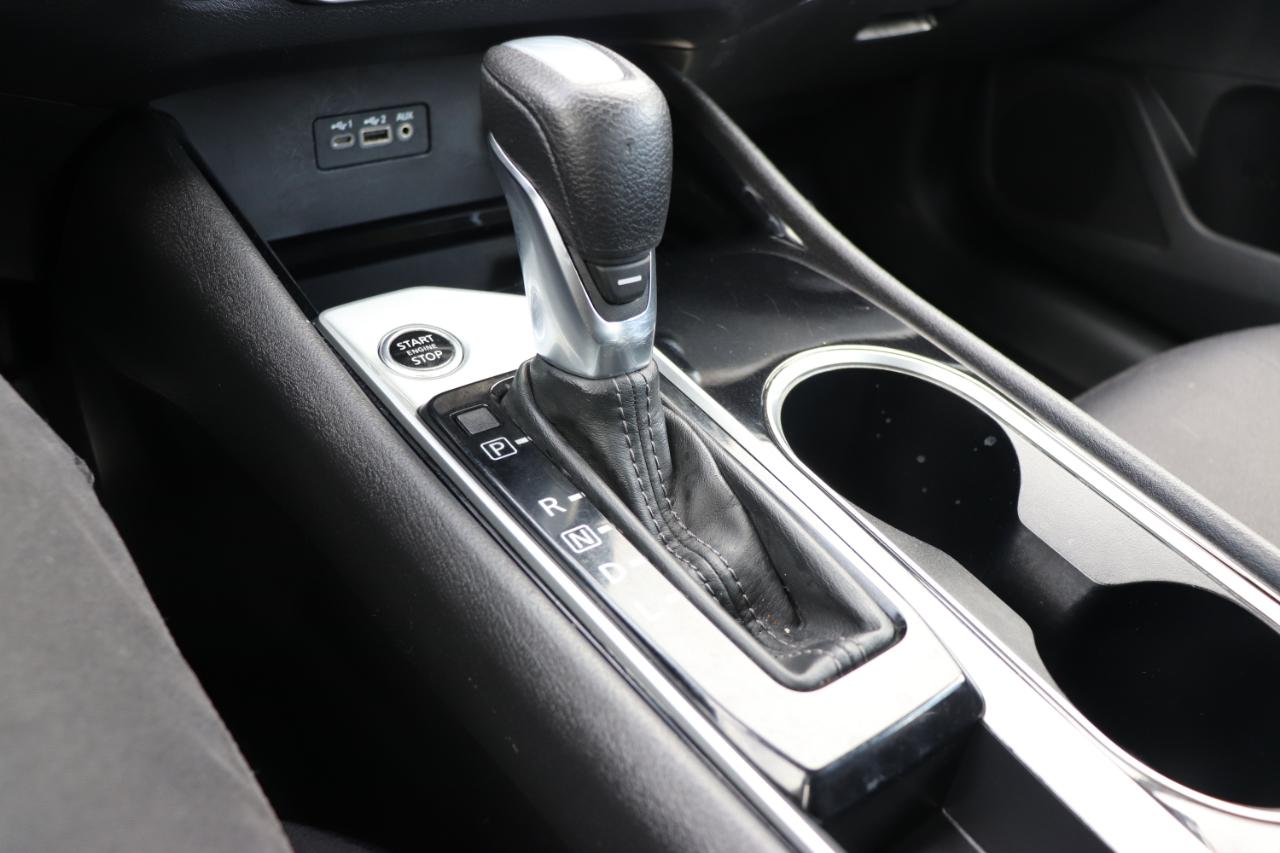 Nissan Altima 2.5 SV Sedan 2024