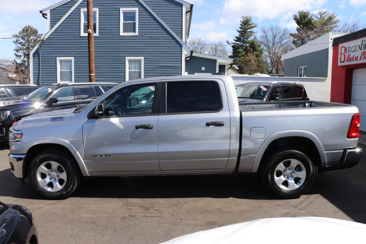 RAM 1500 Big Horn 4x4 Crew Cab 5'7" Box 2025