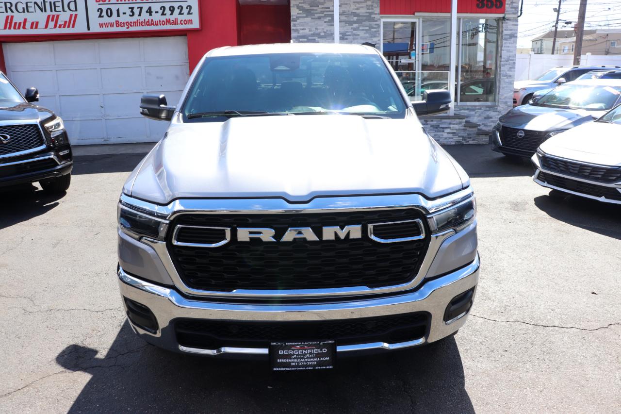 RAM 1500 Big Horn 4x4 Crew Cab 5'7" Box 2025