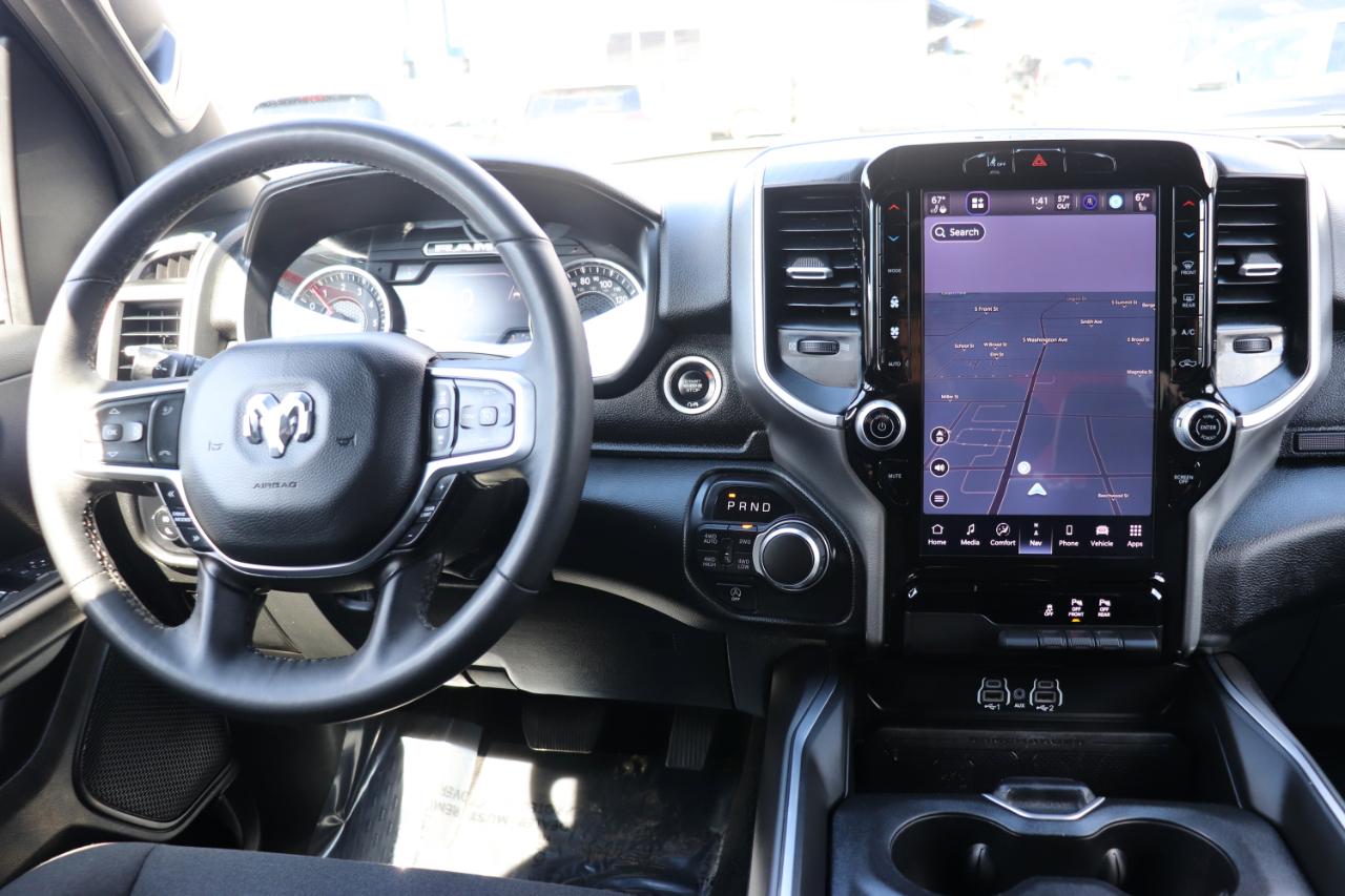 RAM 1500 Big Horn 4x4 Crew Cab 5'7" Box 2025