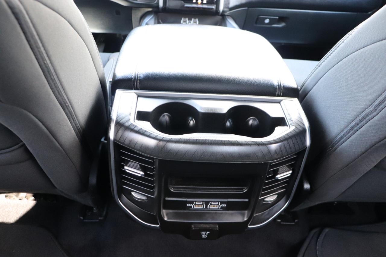 RAM 1500 Big Horn 4x4 Crew Cab 5'7" Box 2025