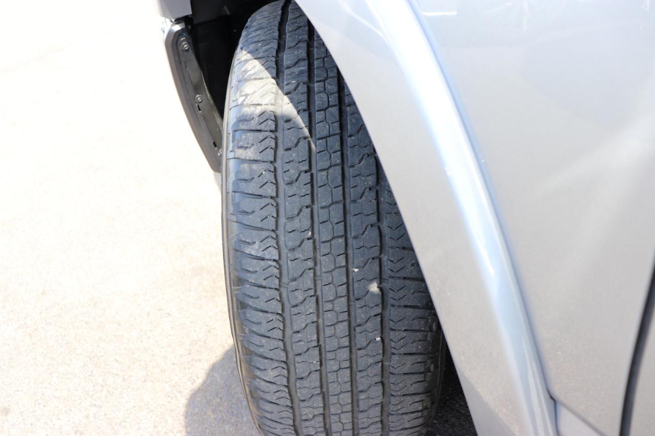 RAM 1500 Big Horn 4x4 Crew Cab 5'7" Box 2025