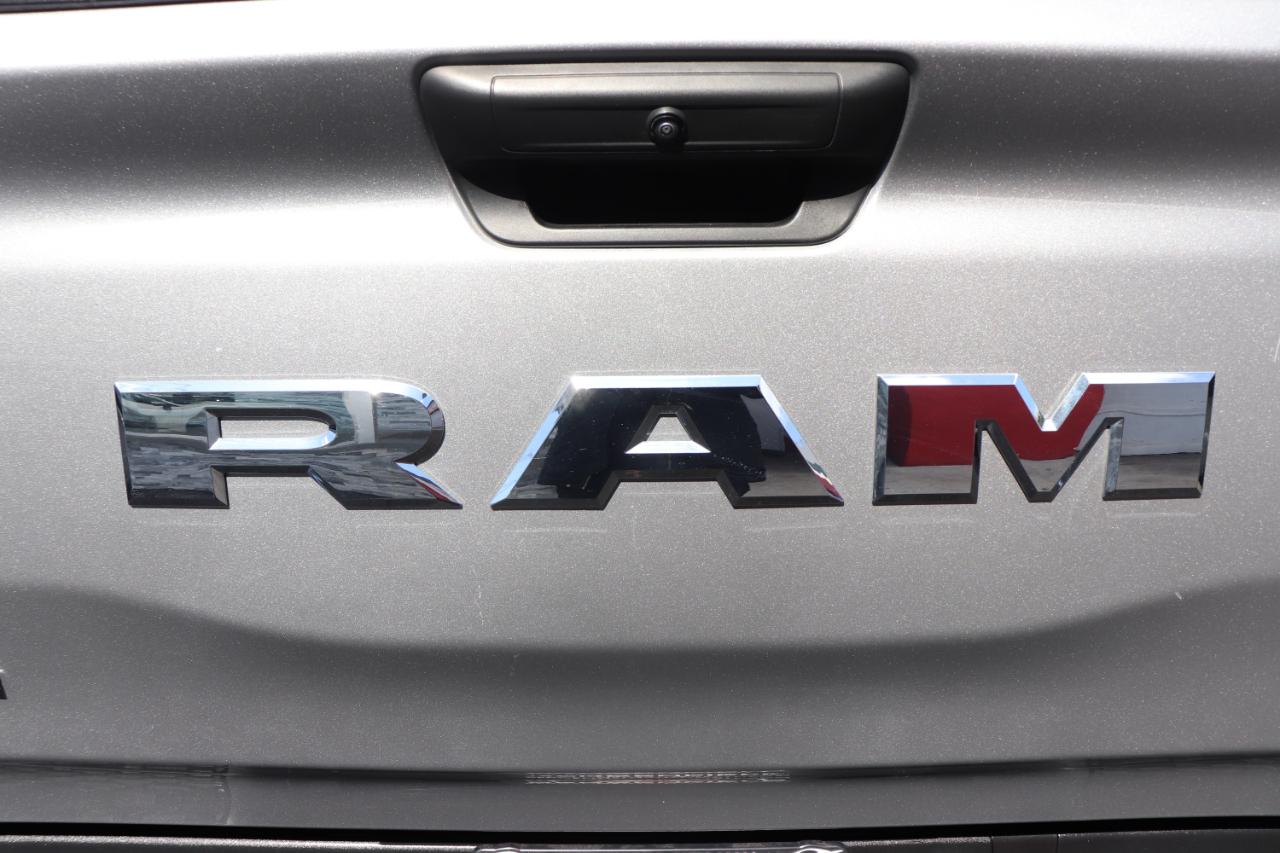 RAM 1500 Big Horn 4x4 Crew Cab 5'7" Box 2025