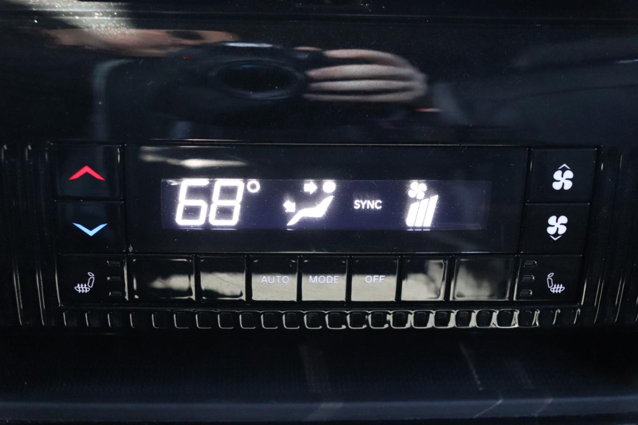 Jeep Wagoneer Series III 4x4 2024