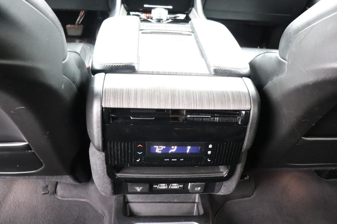 Jeep Wagoneer Series II 4x4 2024