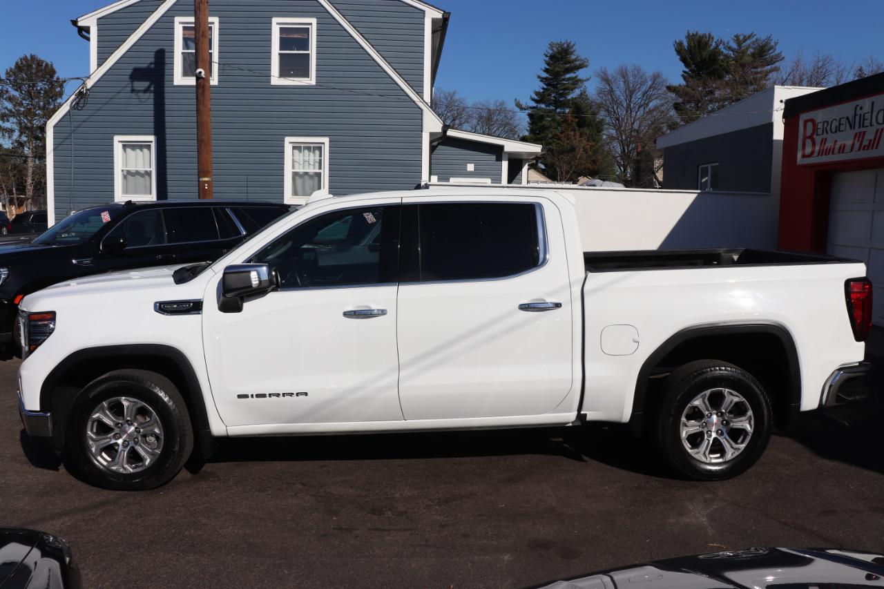 GMC Sierra 1500 2WD Crew Cab 147" SLT 2024