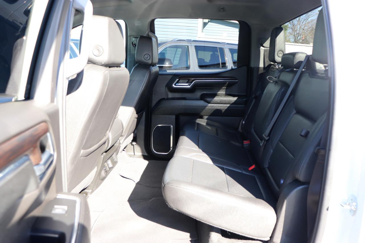 GMC Sierra 1500 2WD Crew Cab 147" SLT 2024