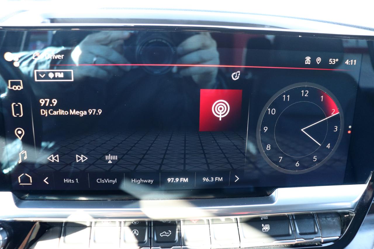 GMC Sierra 1500 2WD Crew Cab 147" SLT 2024