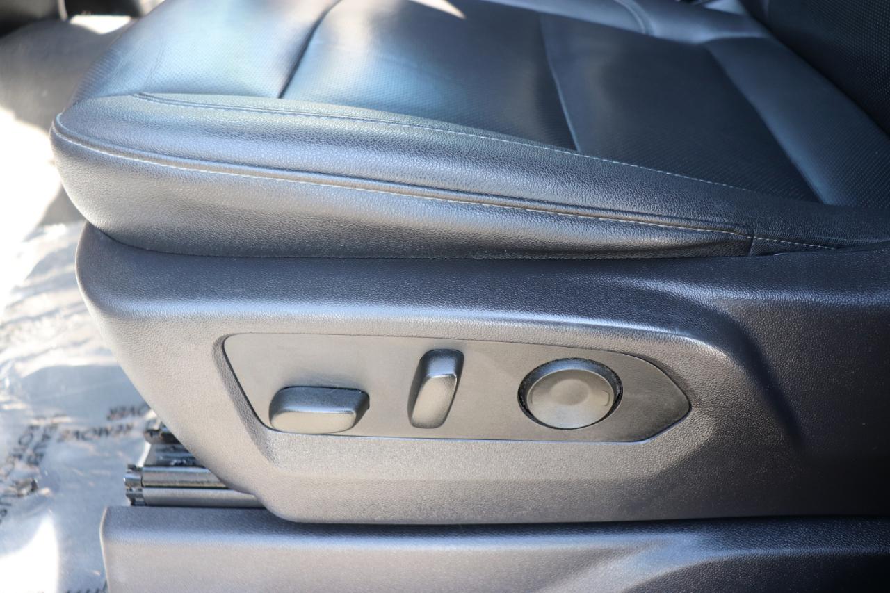 GMC Sierra 1500 2WD Crew Cab 147" SLT 2024