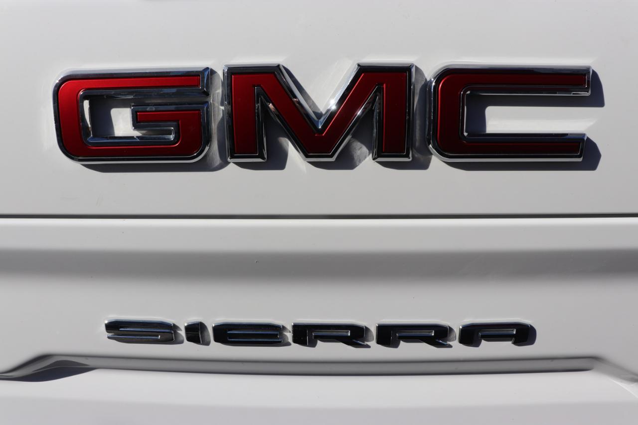 GMC Sierra 1500 2WD Crew Cab 147" SLT 2024